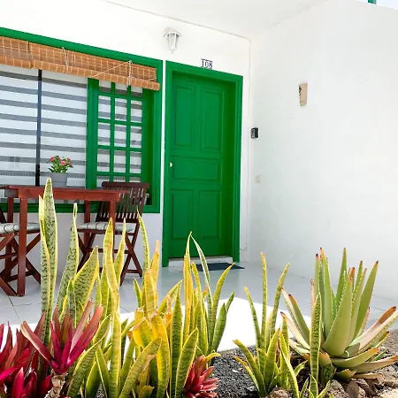 Apartamentos Llamar Apartment